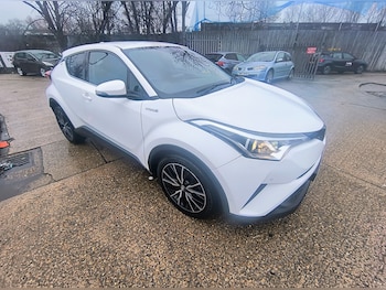 Used Toyota C-HR 2017 for sale - 77409248: Photo