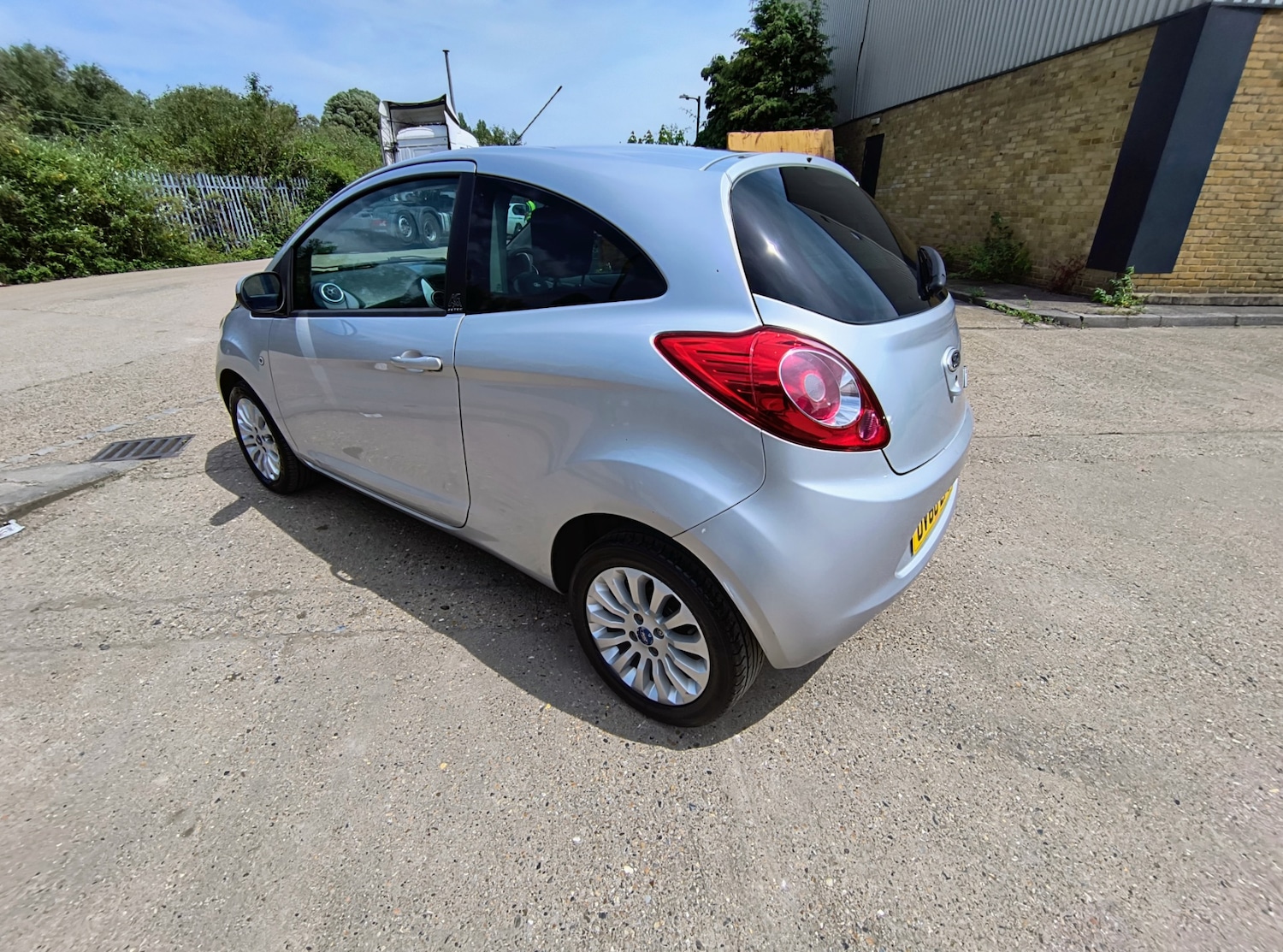 Vehicle 5