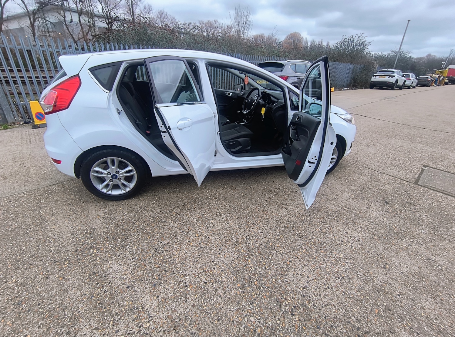 Used Ford Fiesta 2017 for sale - 77678628: Photo 20