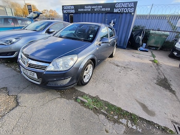 2009 (59) - 1.4i 16V Active 5dr