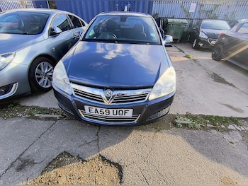Used Vauxhall Astra 2009 for sale - 76387429: Photo