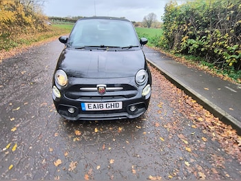 Used Abarth 595 2018 for sale - 76449338: Photo