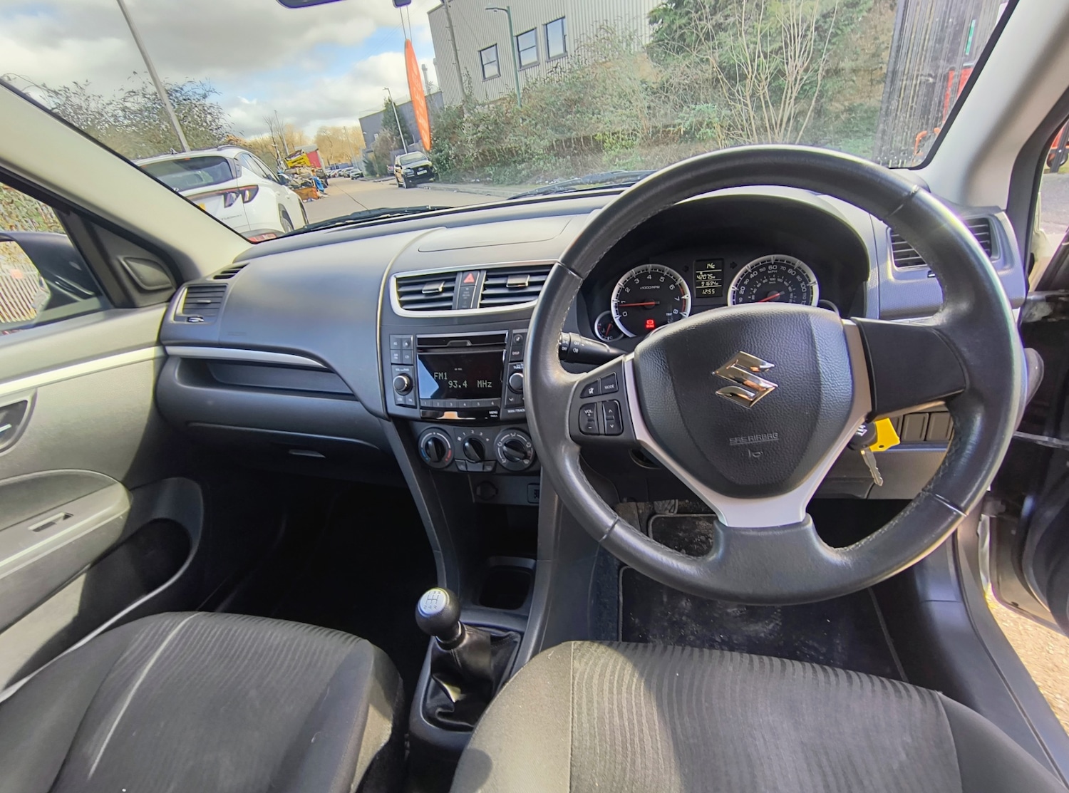 Used Suzuki Swift 2013 for sale - 77651196: Photo 13