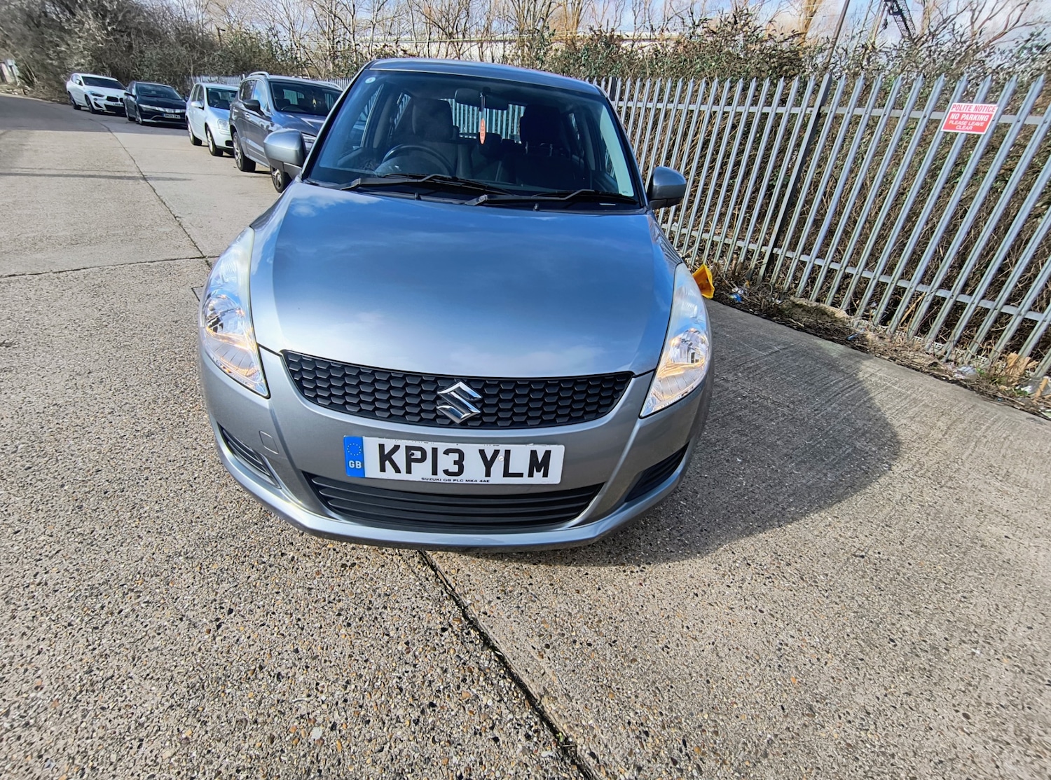Used Suzuki Swift 2013 for sale - 77651196: Photo 2