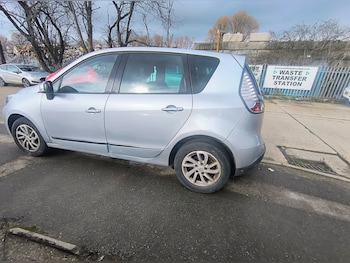 Used Renault Scenic 2015 for sale - 77529789: Photo