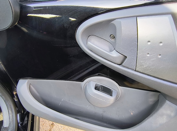 Used Peugeot 107 2011 for sale - 75673635: Photo 11