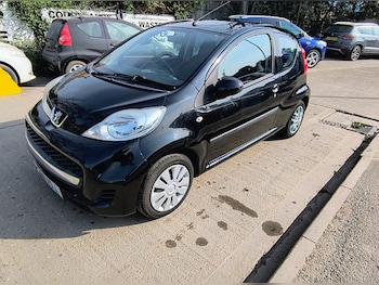 Peugeot - 107