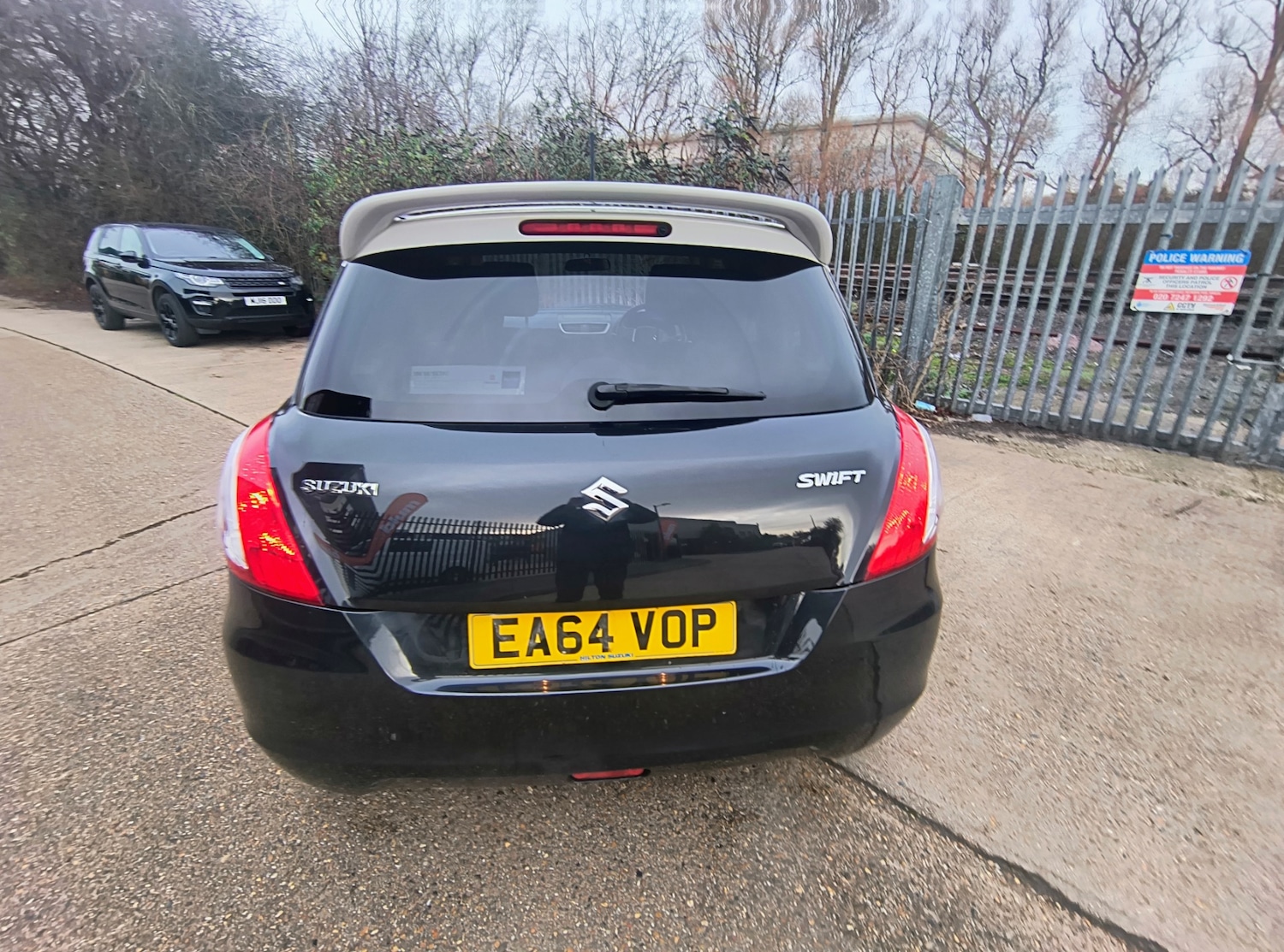 Used Suzuki Swift 2014 for sale - 76972117: Photo 7