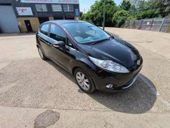 2010 (60) - 1.25 Zetec 5dr [82]
