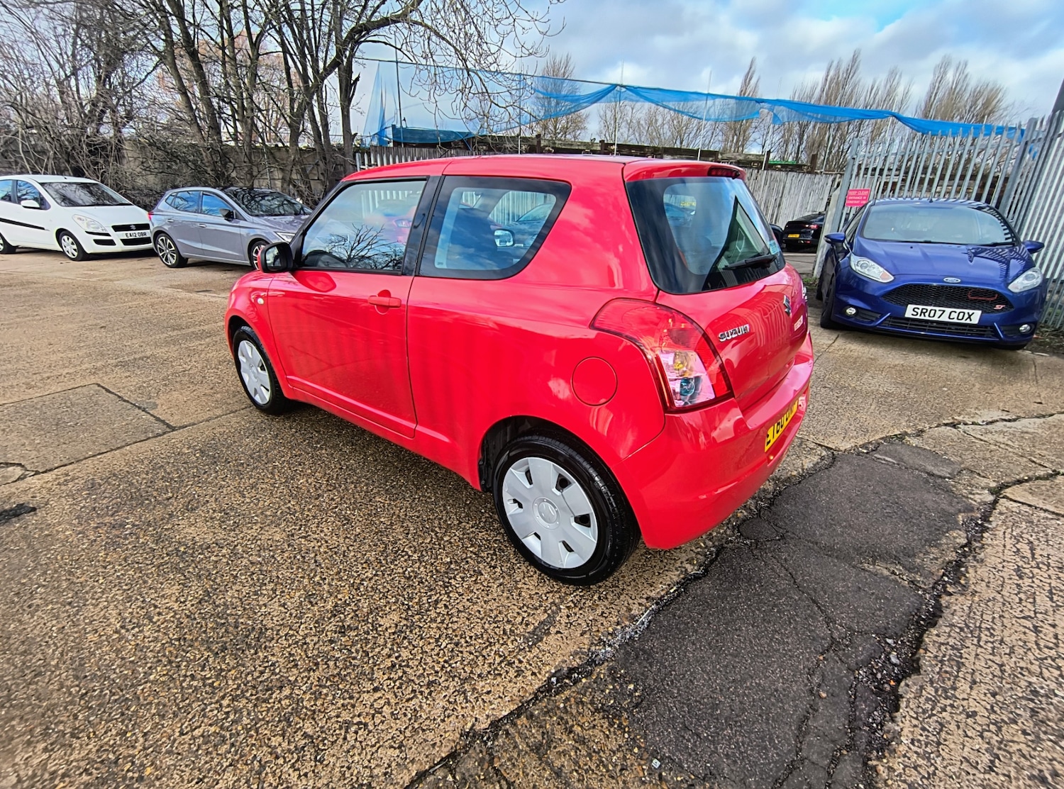 Used Suzuki Swift 2010 for sale - 77125694: Photo 5