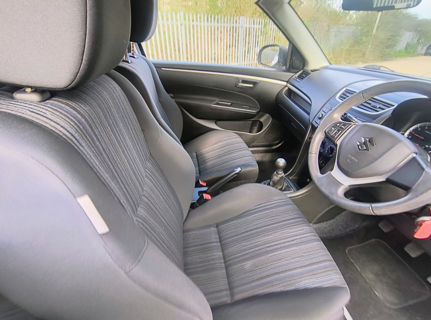 Used Suzuki Swift 2015 for sale - 78054403: Photo 14