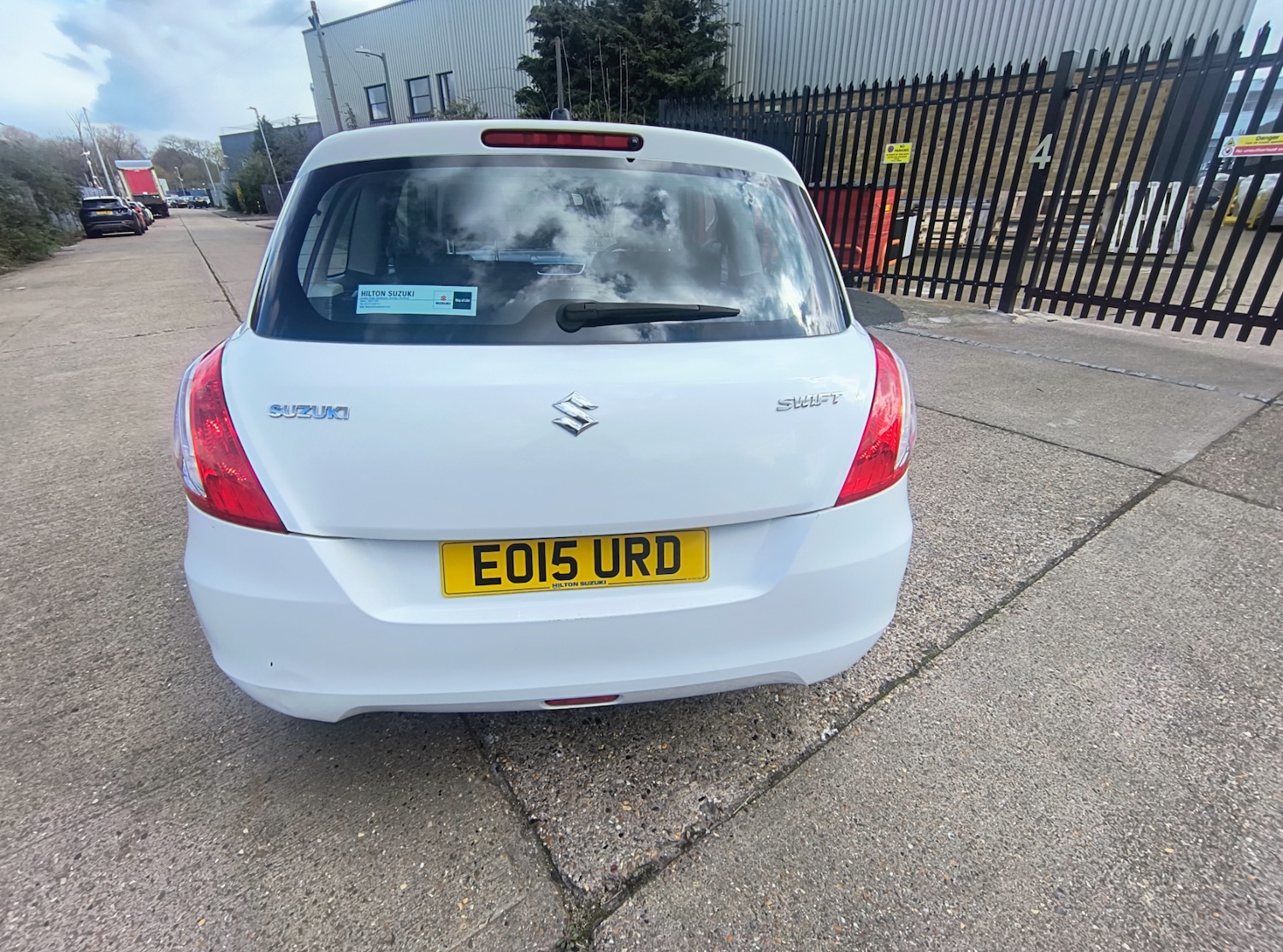 Used Suzuki Swift 2015 for sale - 78054403: Photo 8