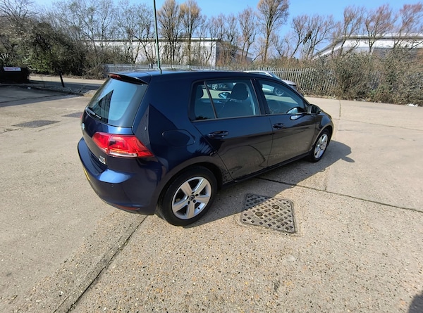 Used Volkswagen Golf 2014 for sale - 74127762: Photo 4