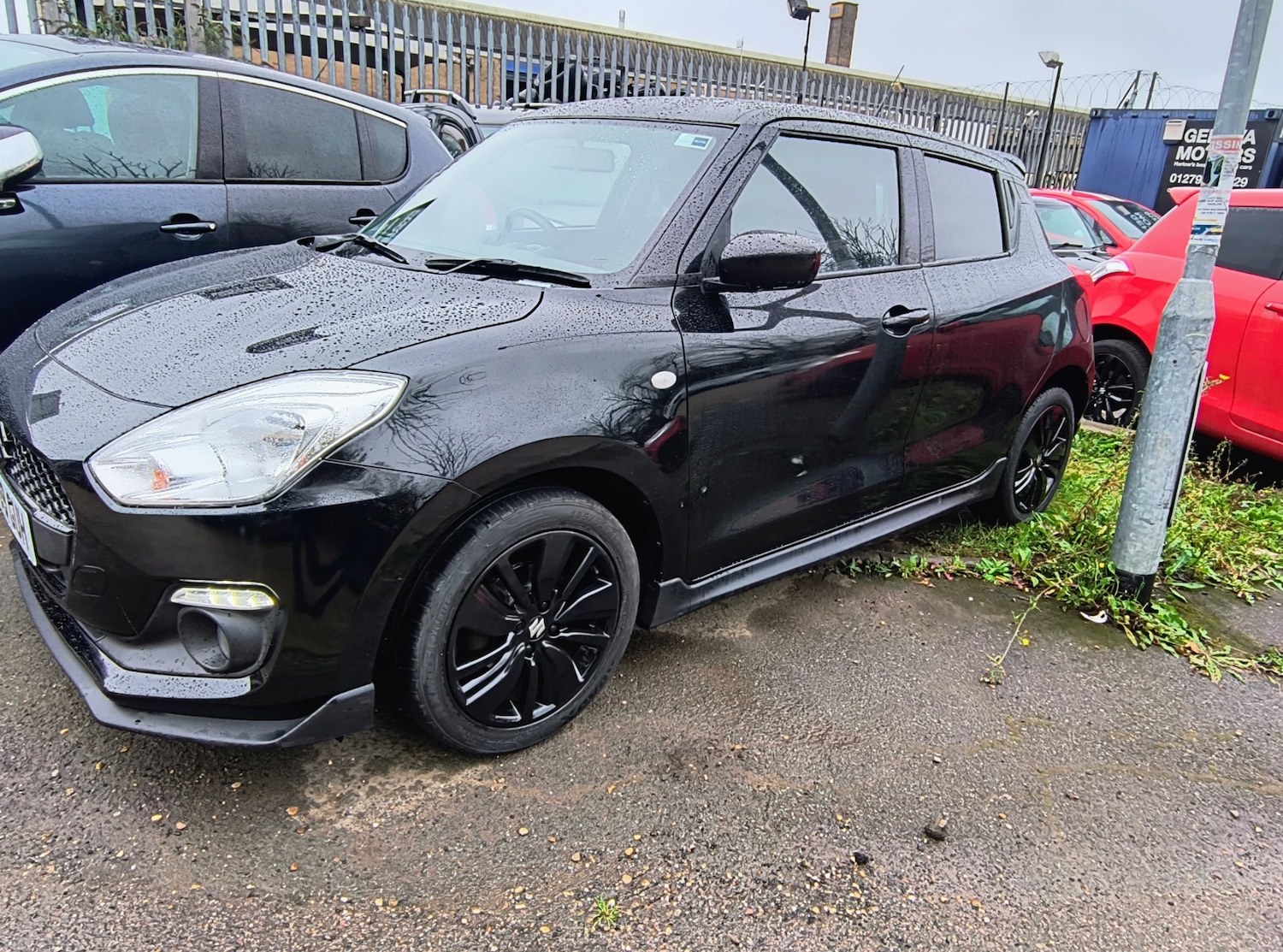 Used Suzuki Swift 2020 for sale - 76157512: Photo 2