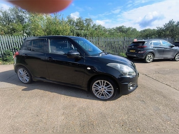 Used Suzuki Swift 2015 for sale - 78507709: Photo