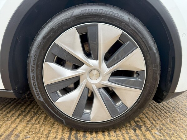 Used Tesla Model Y 2022 for sale - 72473713: Photo 23