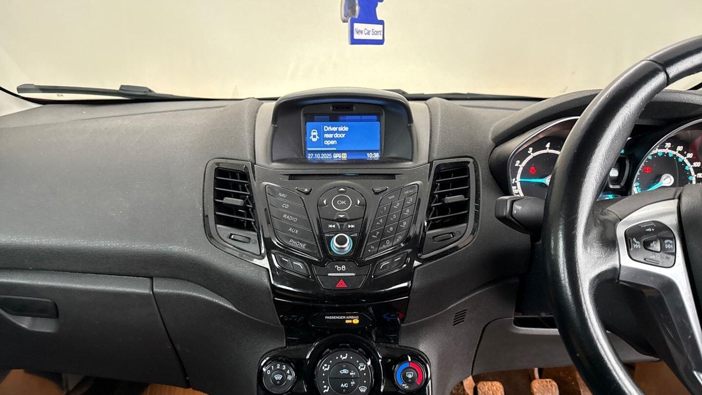 Used Ford Fiesta 2017 for sale - 76425633: Photo 13