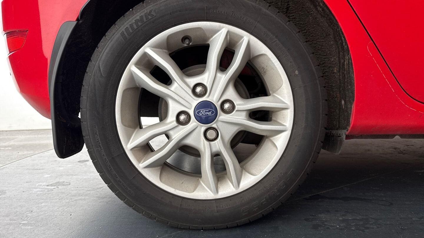 Used Ford Fiesta 2017 for sale - 76425633: Photo 5