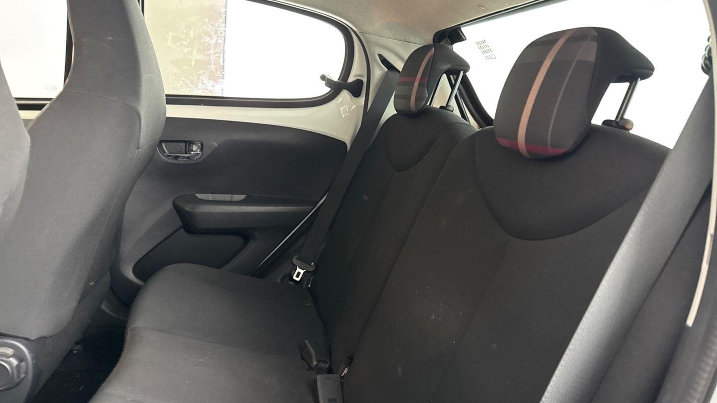 Used Peugeot 108 2014 for sale - 76349107: Photo 7
