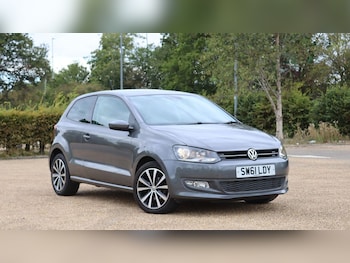 Used Volkswagen Polo 2011 for sale - 75941124: Photo