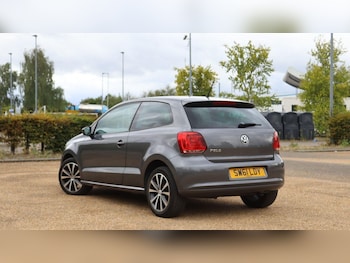 Used Volkswagen Polo 2011 for sale - 75941124: Photo