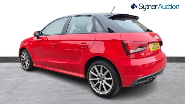 Used Audi A1 2015 for sale - 76259519: Photo 2
