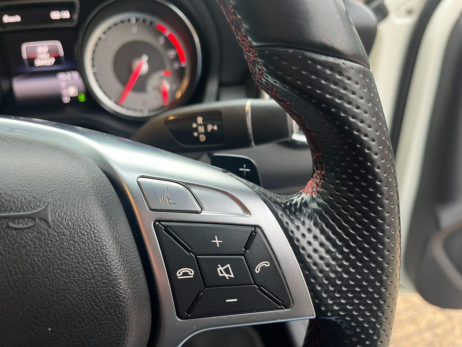 Used Mercedes-Benz GLA 2014 for sale - 76688708: Photo 20