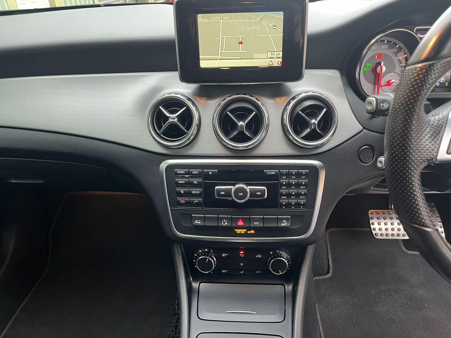 Used Mercedes-Benz GLA 2014 for sale - 76688708: Photo 37