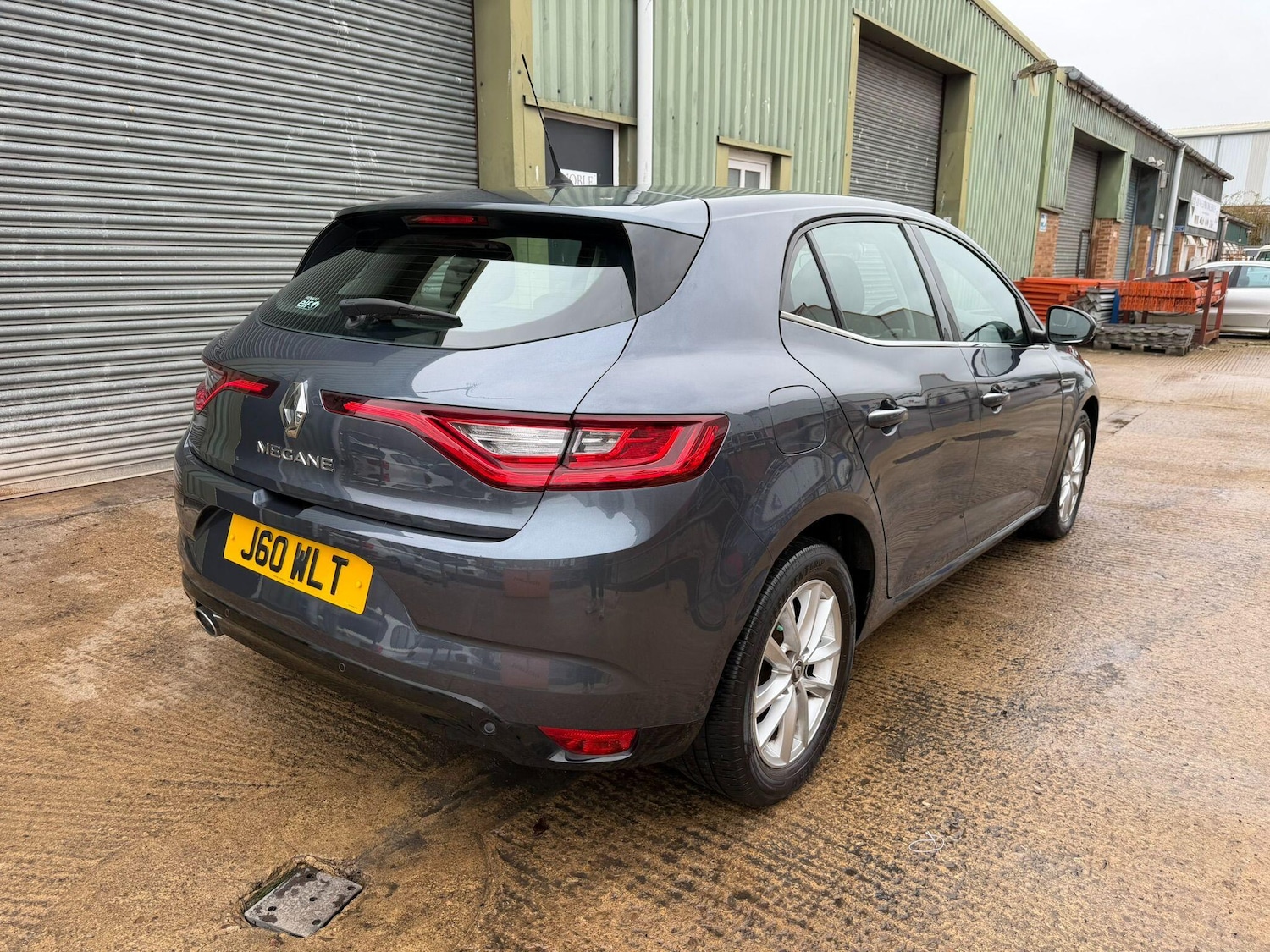Used Renault Megane 2017 for sale - 76260019: Photo 12