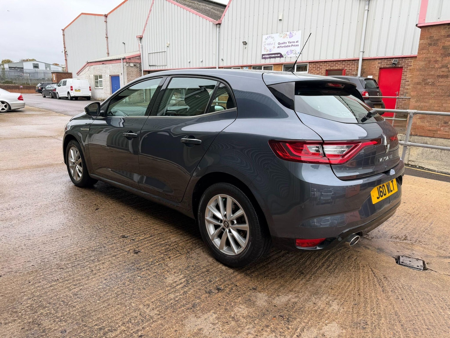 Used Renault Megane 2017 for sale - 76260019: Photo 5