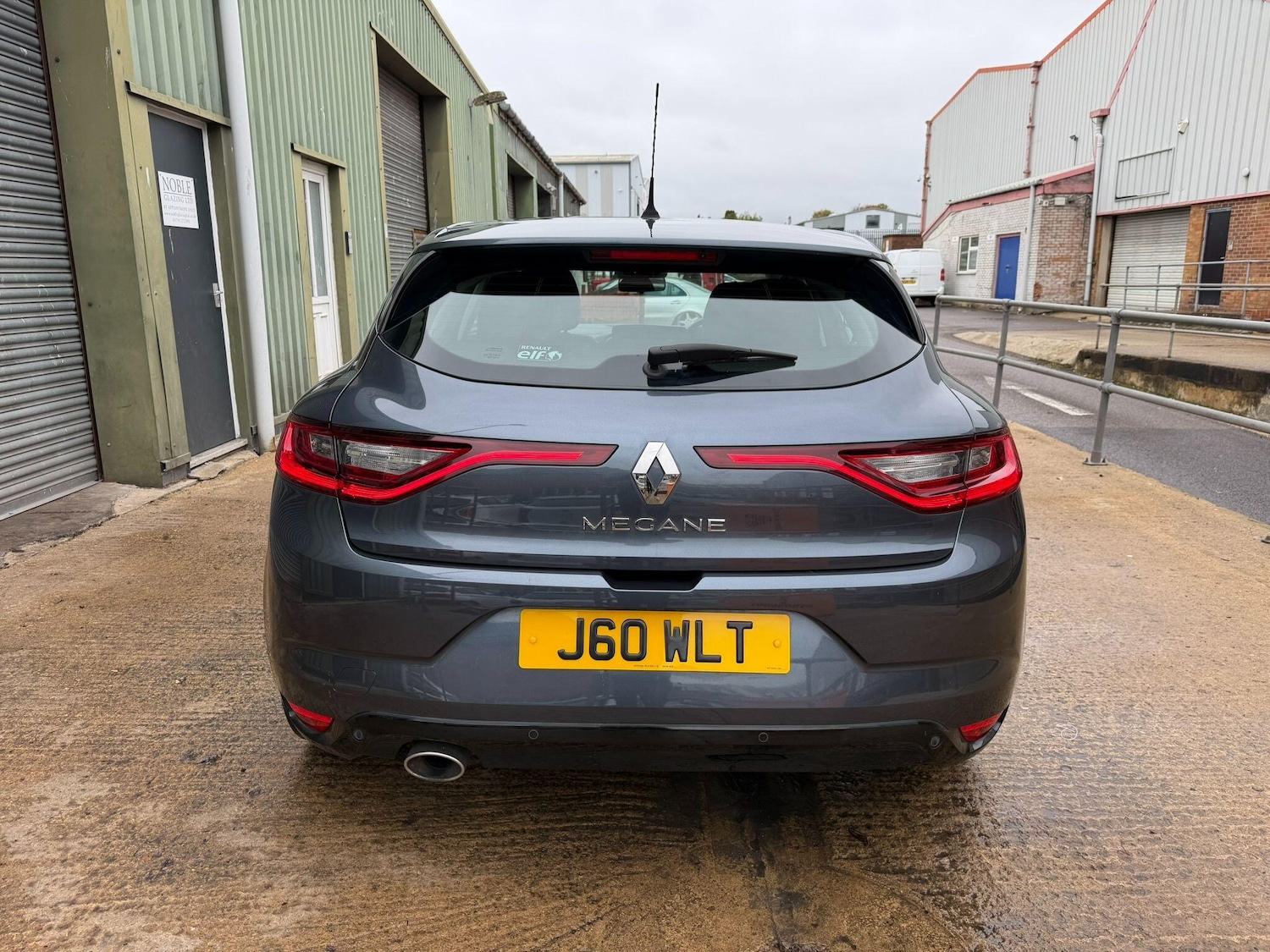 Used Renault Megane 2017 for sale - 76260019: Photo 9