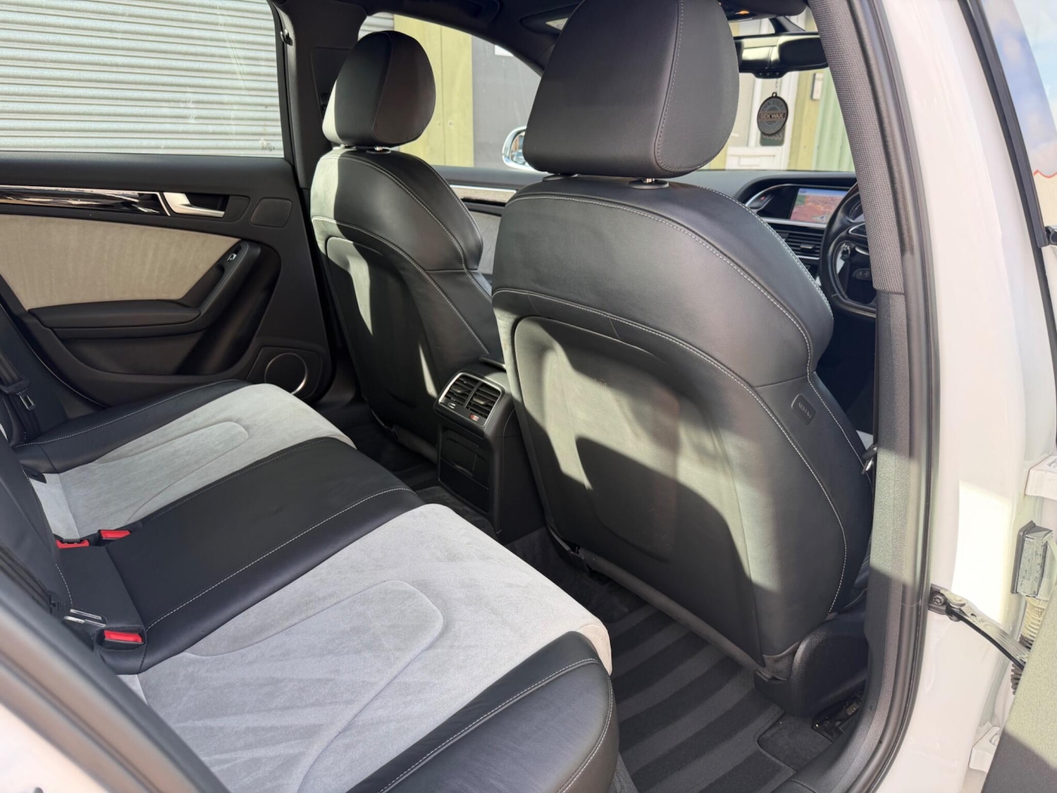 Used Audi S4 2015 for sale - 77633421: Photo 17