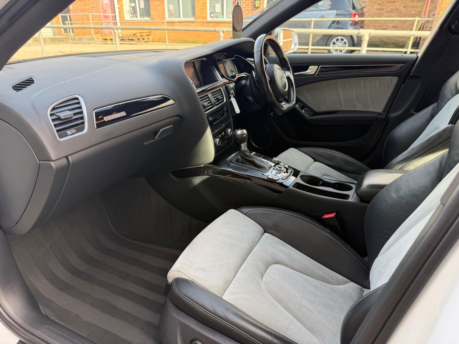 Used Audi S4 2015 for sale - 77633421: Photo 29