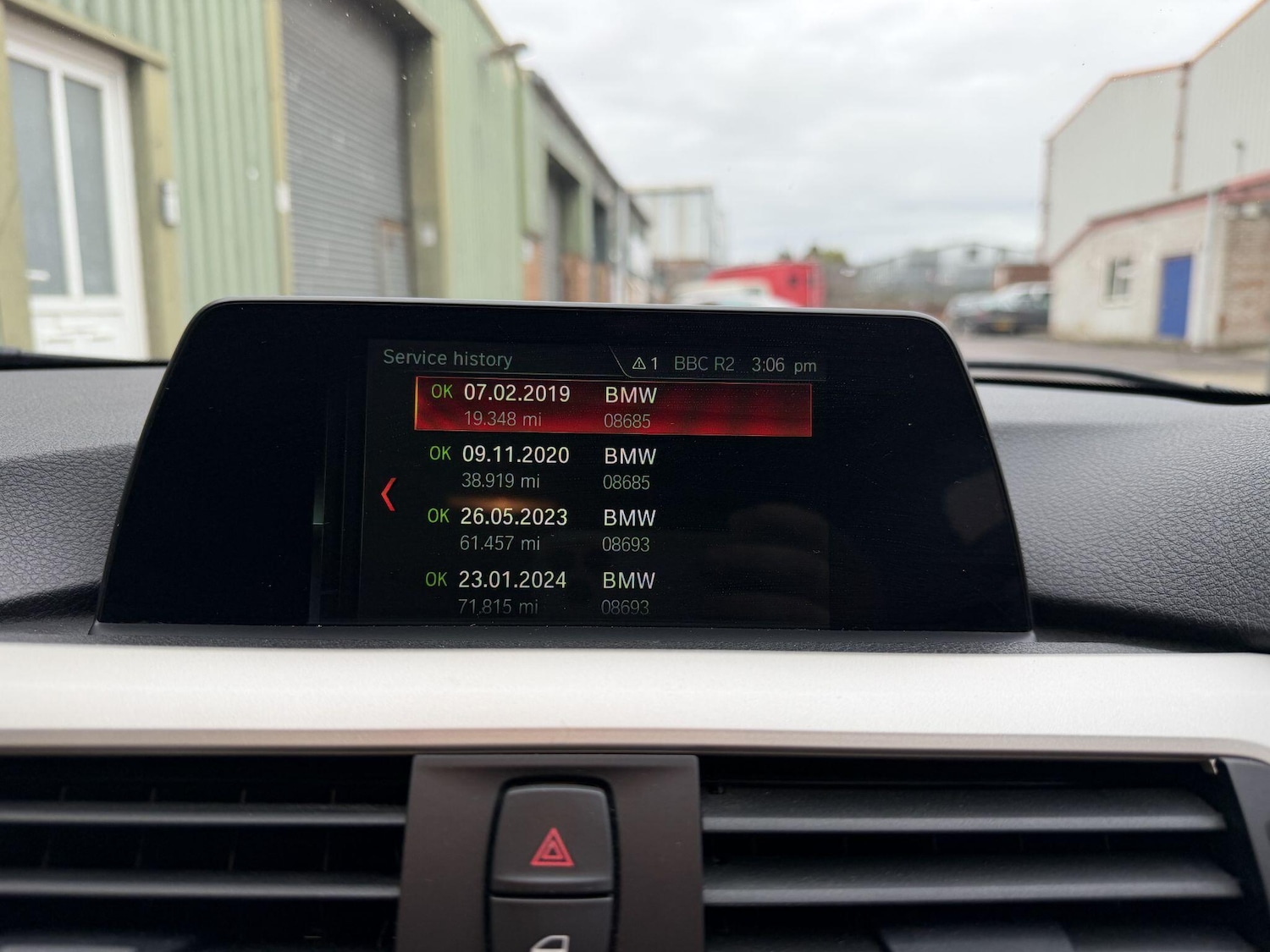 Used BMW 3 Series 2018 for sale - 76855767: Photo 25