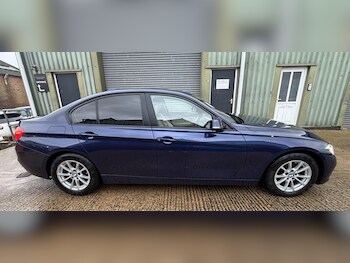 Used BMW 3 Series 2017 for sale - 76855767: Photo