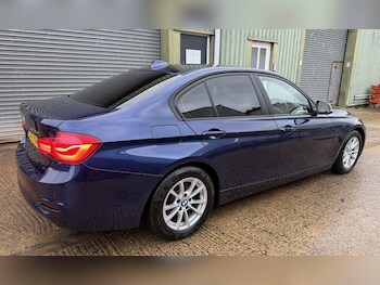 Used BMW 3 Series 2017 for sale - 76855767: Photo