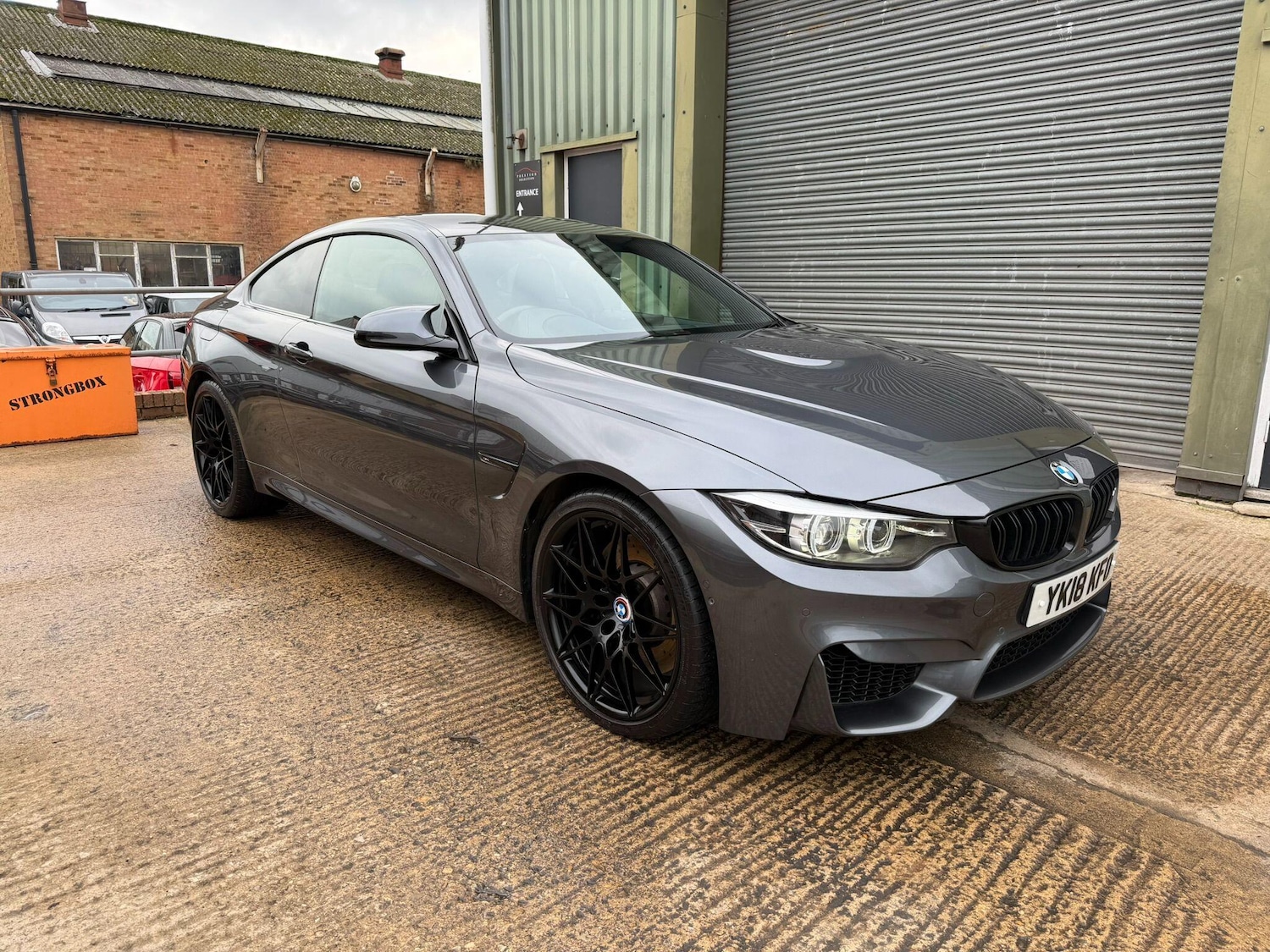 Used BMW M4 2018 for sale - 76688701: Photo 1