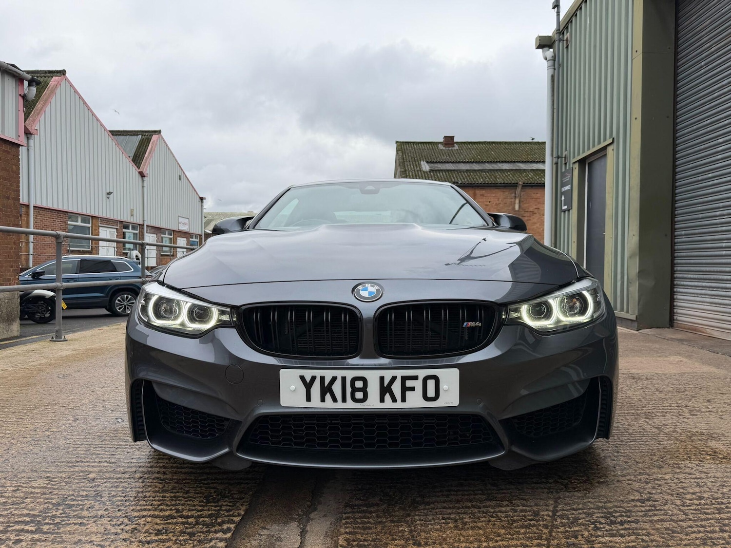 Used BMW M4 2018 for sale - 76688701: Photo 2