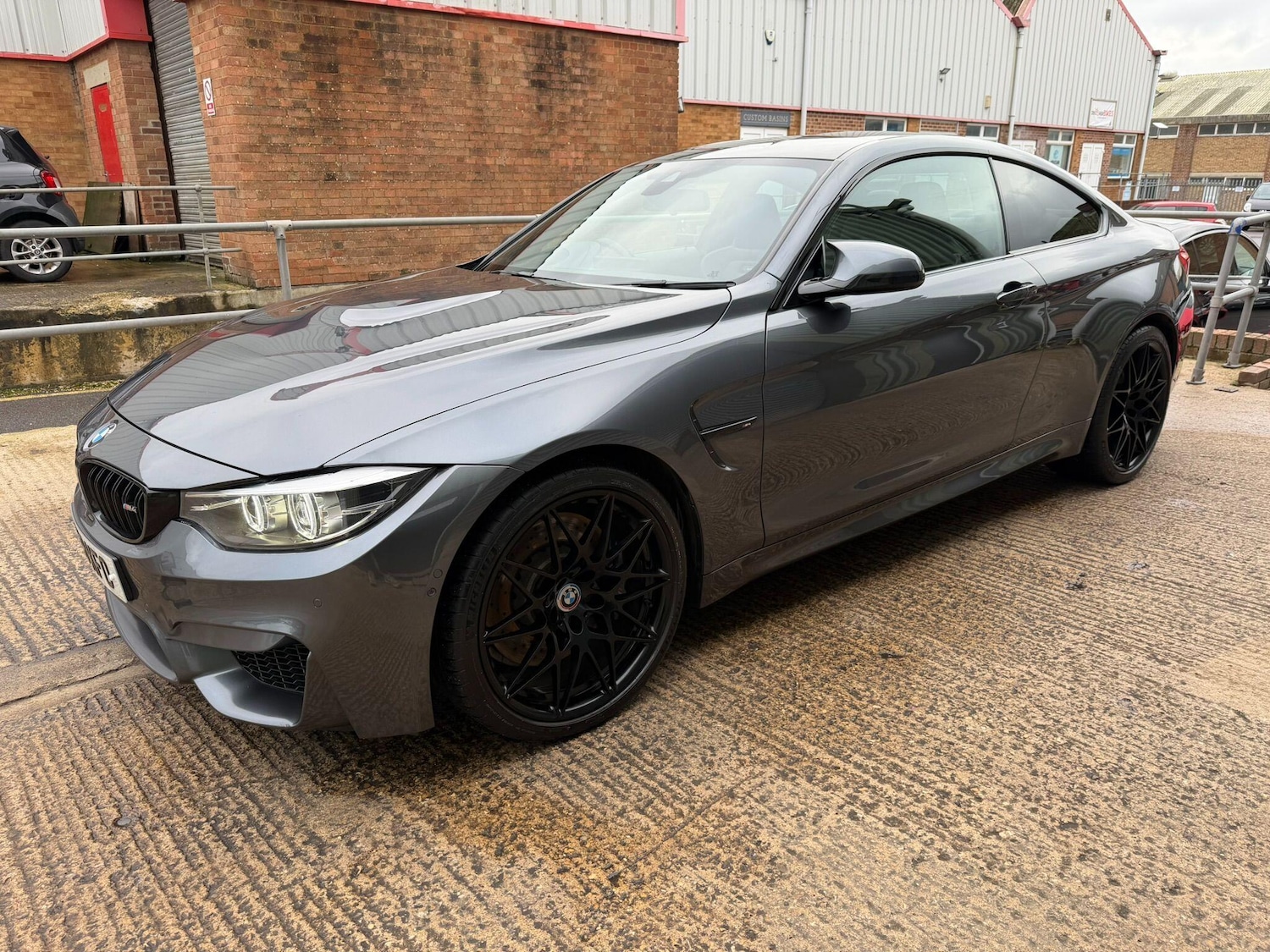 Used BMW M4 2018 for sale - 76688701: Photo 3