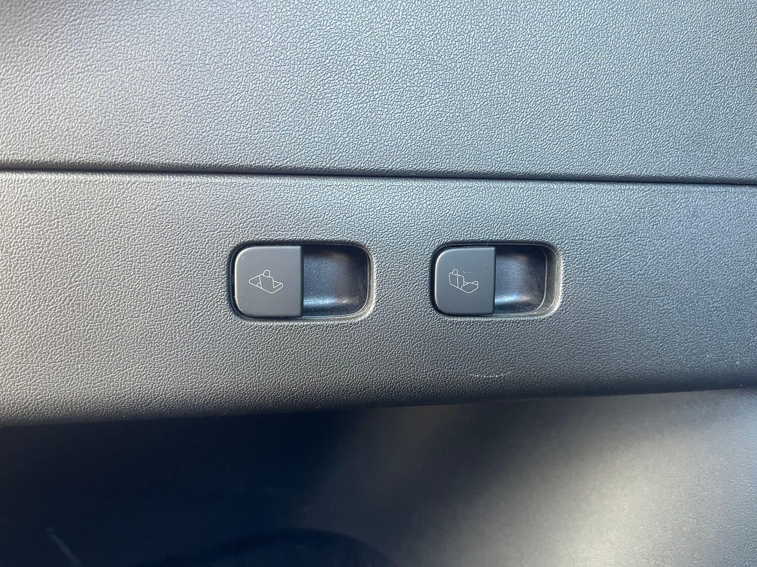 Used Tesla Model Y for sale - 77808415: Photo 20