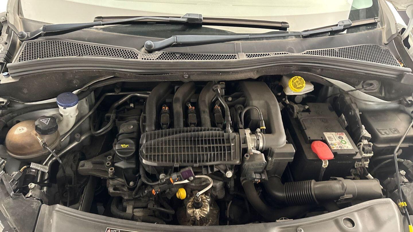 Used Peugeot 208 2016 for sale - 76166409: Photo 13