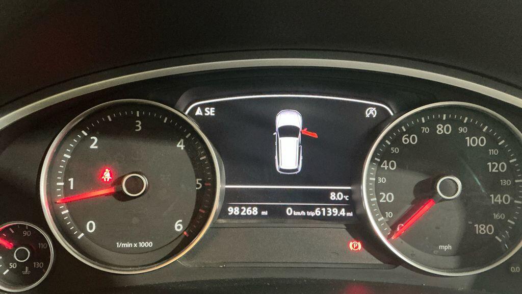 Used Volkswagen Touareg 2011 for sale - 77202773: Photo 9