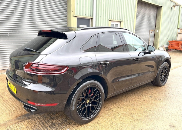 Used Porsche Macan 2018 for sale - 74336655: Photo 12