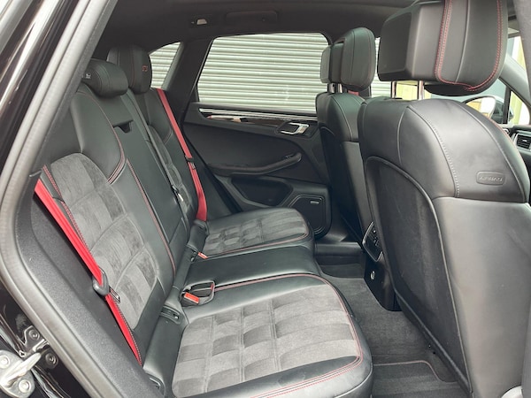 Used Porsche Macan 2018 for sale - 74336655: Photo 16