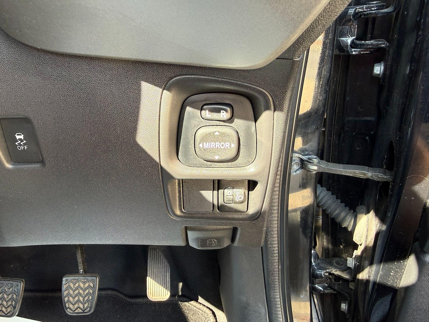 Vehicle 24