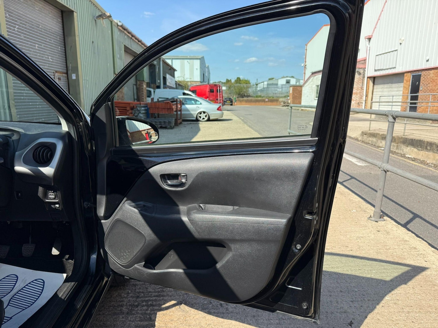 Vehicle 25
