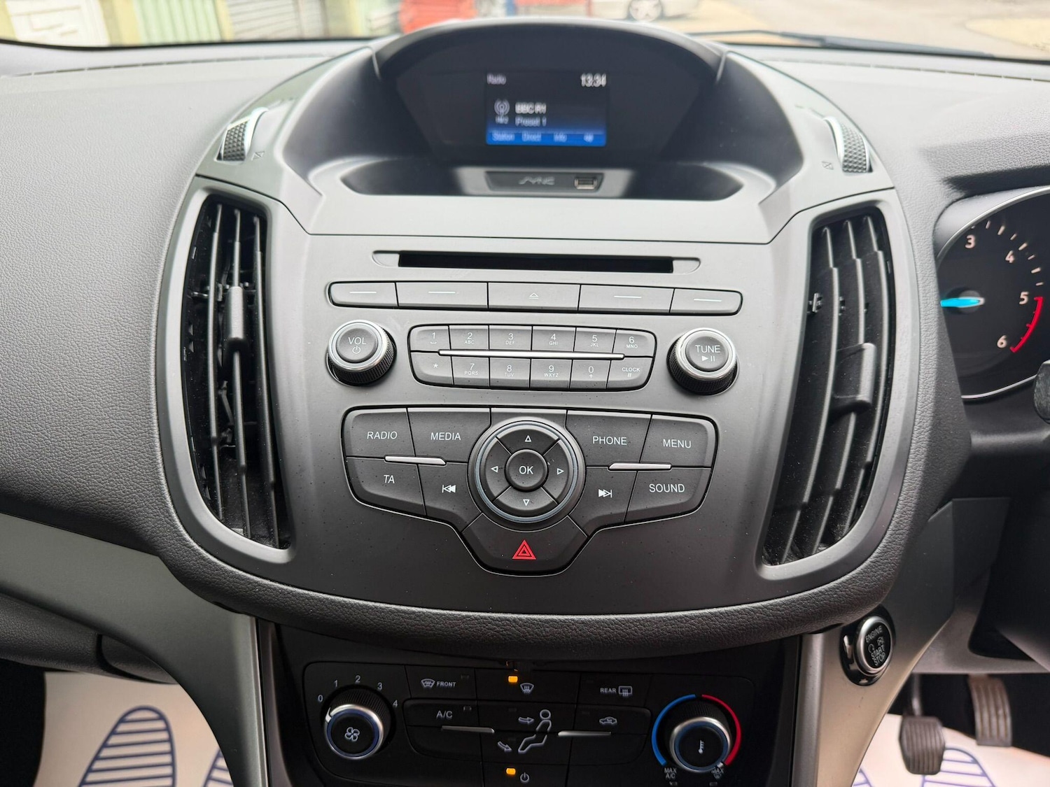 Used Ford Kuga 2018 for sale - 76174644: Photo 26