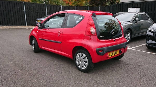 Used Peugeot 107 2011 for sale - 76259219: Photo 4