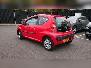 Used Peugeot 107 2011 for sale - 76259219: Photo