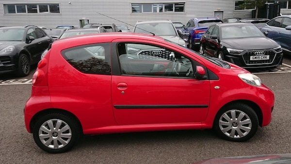 Used Peugeot 107 2011 for sale - 76259219: Photo 7